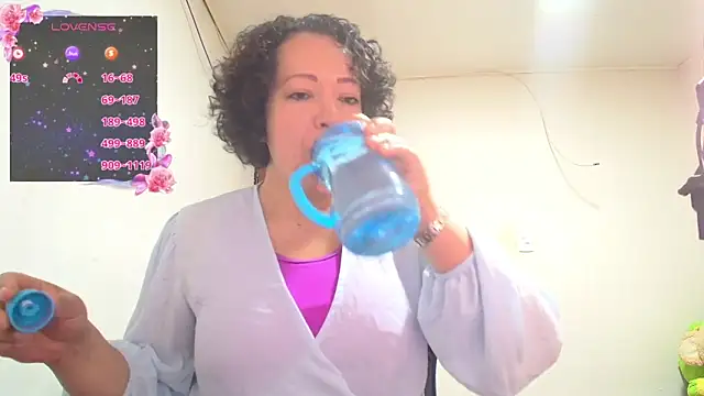 Miss Oriana online show from 12/01/25, 04:12