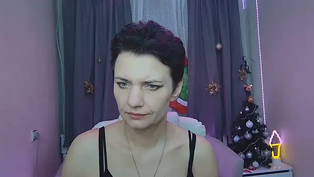 AvaSaturnian online show from 01/15/26, 08:19