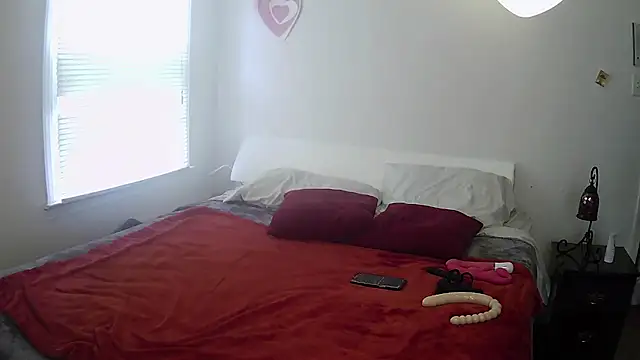 marynka21 online show from 09/30/25, 06:35