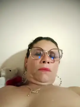 Snapshot of Ilovejad chatting on 09/26/25, 06:45 Ilovejad online show from 09/26/25, 06:45