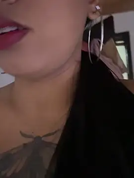 Michluxe 69 online show from 12/17/25, 01:22