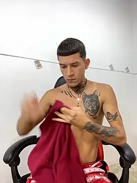 dilan abraham12 online show from 10/28/25, 03:47