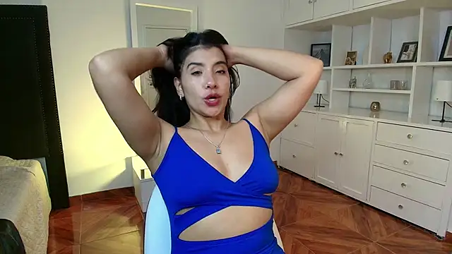 nina moen online show from 09/24/25, 01:53