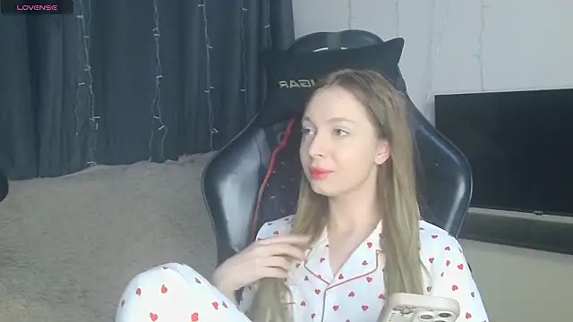 BabbbyFoxxx online show from 03/24/26, 07:08