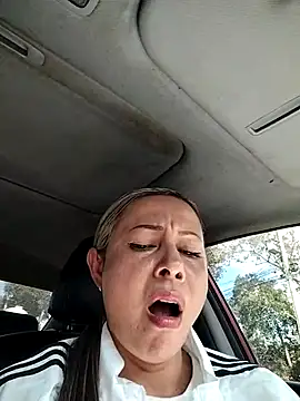 Madisson-04  online show from 11/22/25, 07:02