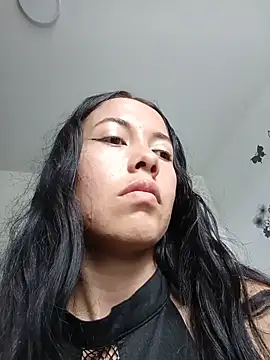 MiaForever1 online show from 05/31/26, 06:09