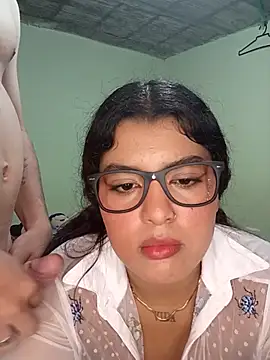 Snapshot of Cat_Hot_Party chatting on 09/29/25, 10:25 Cat Hot Party online show from 09/29/25, 10:25