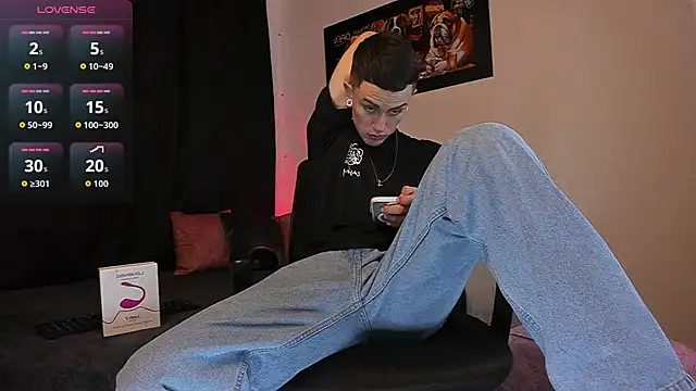 Sebas maverick online show from 09/30/25, 03:22