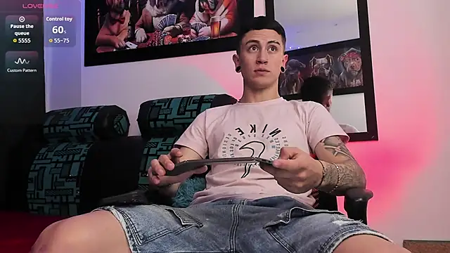 Sebas maverick online show from 04/15/26, 04:14