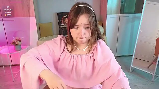 Snapshot of Sweetie_Hope chatting on 09/14/25, 04:22 Sweetie Hope online show from 09/14/25, 04:22