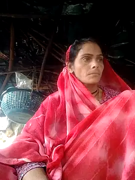 Snapshot of H_seema chatting on 02/14/26, 02:30 H seema online show from 02/14/26, 02:30