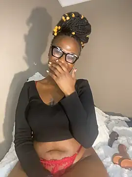 Moonzy77 online show from 11/20/25, 11:37