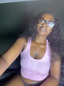 Moonzy77 online show from 03/06/26, 10:39