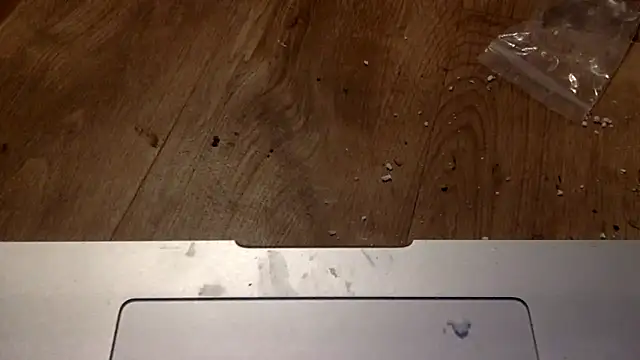 edger4lif3 online show from 09/18/25, 04:03