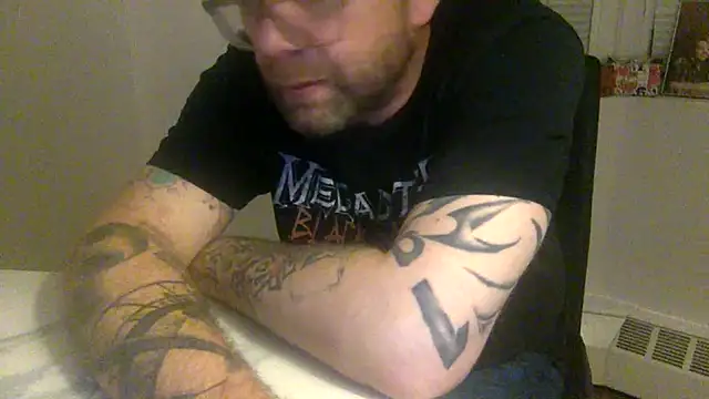 edger4lif3 online show from 10/17/25, 04:26