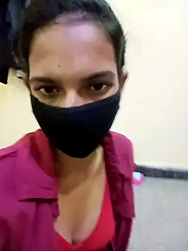 BebyDoll 143 online show from 09/19/25, 12:28