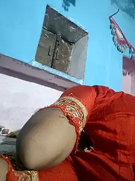 LUCKY cut online show from 09/26/25, 10:03