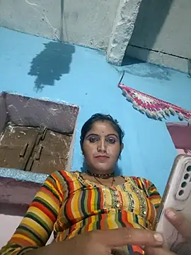 LUCKY cut online show from 10/07/25, 02:58