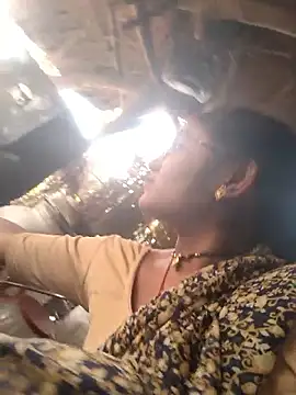 LUCKY cut online show from 10/24/25, 02:41