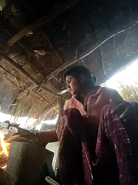 LUCKY cut online show from 11/20/25, 02:01