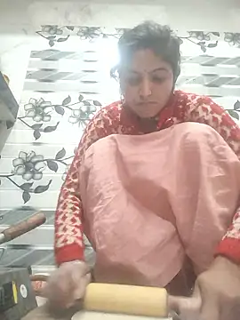 LUCKY cut online show from 02/24/26, 03:26