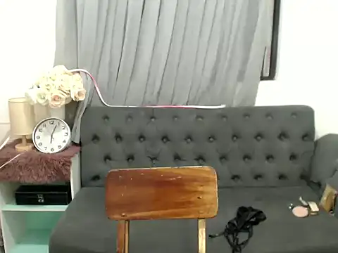 Misskatexx online show from 12/17/25, 10:10