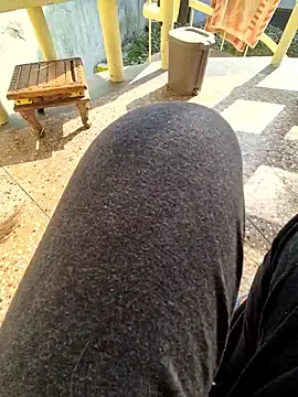 kkkk1882 online show from 12/04/25, 06:12