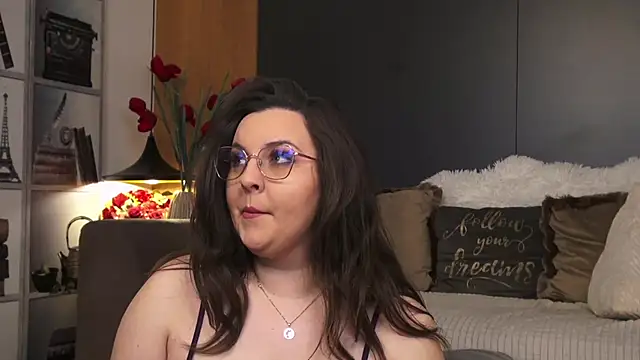 Snapshot of Mia_Swano chatting on 02/07/26, 01:09 Mia Swano online show from 02/07/26, 01:09