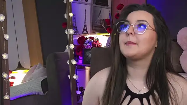 Snapshot of Mia_Swano chatting on 03/02/26, 12:13 Mia Swano online show from 03/02/26, 12:13