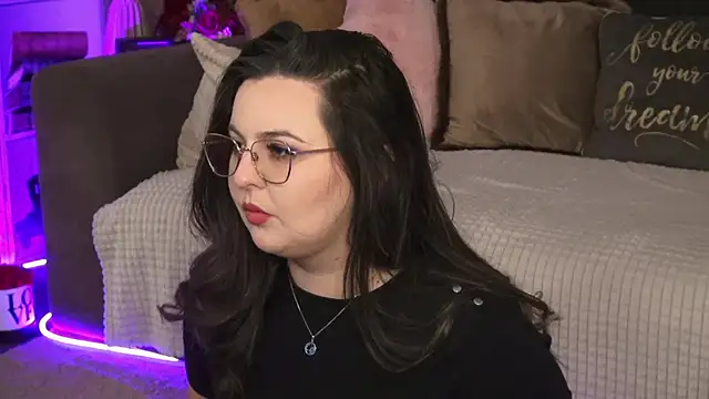 Mia Swano online show from 04/15/26, 02:07