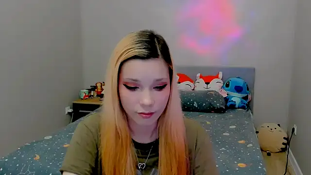 Kitten Alissa online show from 10/03/25, 07:55
