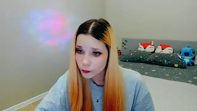 Kitten Alissa online show from 10/04/25, 08:07