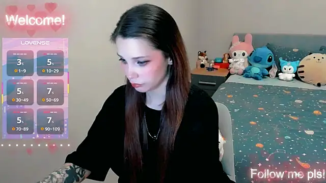 Snapshot of Kitten_Alissa chatting on 05/12/26, 11:29 Kitten Alissa online show from 05/12/26, 11:29