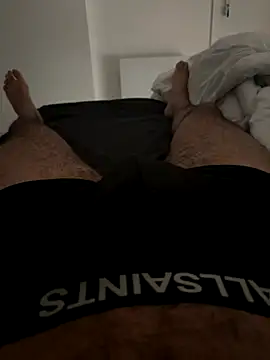 Snapshot of taloped chatting on 10/20/25, 08:26 taloped online show from 10/20/25, 08:26