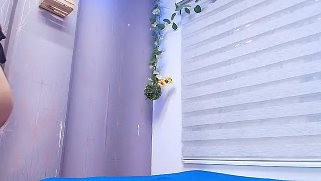 sofi hils online show from 09/17/25, 11:56