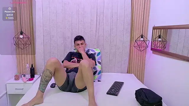 Kity spiderr online show from 11/03/25, 12:28