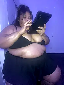 Snapshot of BlaxicanaMami chatting on 09/20/25, 02:45 BlaxicanaMami online show from 09/20/25, 02:45