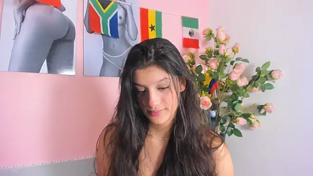 Snapshot of Stefany_gonzales_ chatting on 07/19/26, 01:37 Stefany gonzales online show from 07/19/26, 01:37