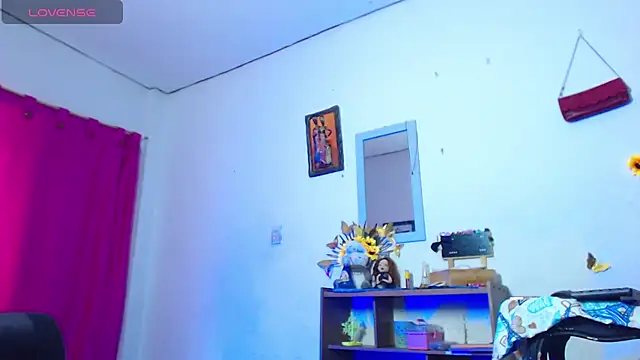 Sharasexy1 online show from 10/31/25, 04:52