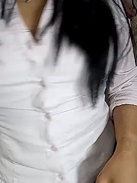 ValerieLove  online show from 09/09/25, 07:46