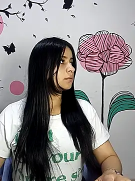 ValerieLove  online show from 10/08/25, 07:22