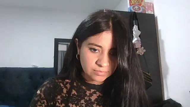 Snapshot of ValerieLove_ chatting on 01/15/26, 07:17 ValerieLove online show from 01/15/26, 07:17