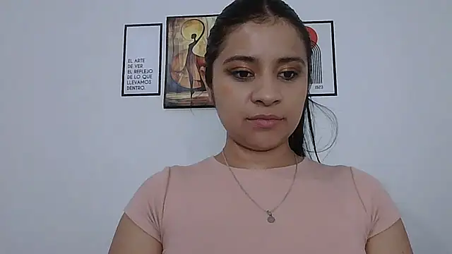 Snapshot of ValerieLove_ chatting on 03/03/26, 09:42 ValerieLove online show from 03/03/26, 09:42