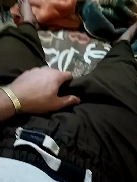 anis3g4 online show from 11/10/25, 09:03