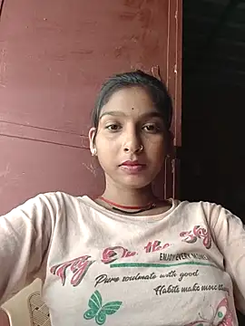 Yatiksha Beby online show from 10/14/25, 09:32