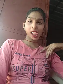 Snapshot of Yatiksha_Beby chatting on 11/16/25, 08:09 Yatiksha Beby online show from 11/16/25, 08:09