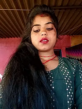 Snapshot of Yatiksha_Beby chatting on 02/16/26, 04:52 Yatiksha Beby online show from 02/16/26, 04:52