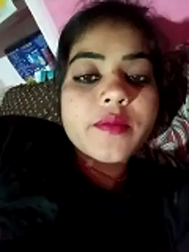 Snapshot of Yatiksha_Beby chatting on 02/24/26, 05:22 Yatiksha Beby online show from 02/24/26, 05:22