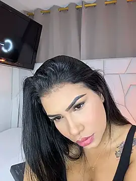 Paulaboterom online show from 10/28/25, 03:14