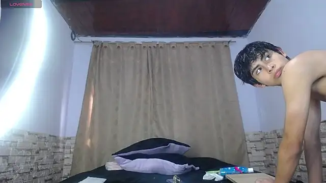 DaraKat18 online show from 09/24/25, 08:34